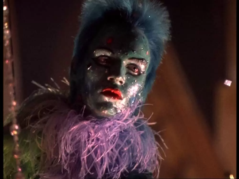 ベルベット・ゴールドマインの画像