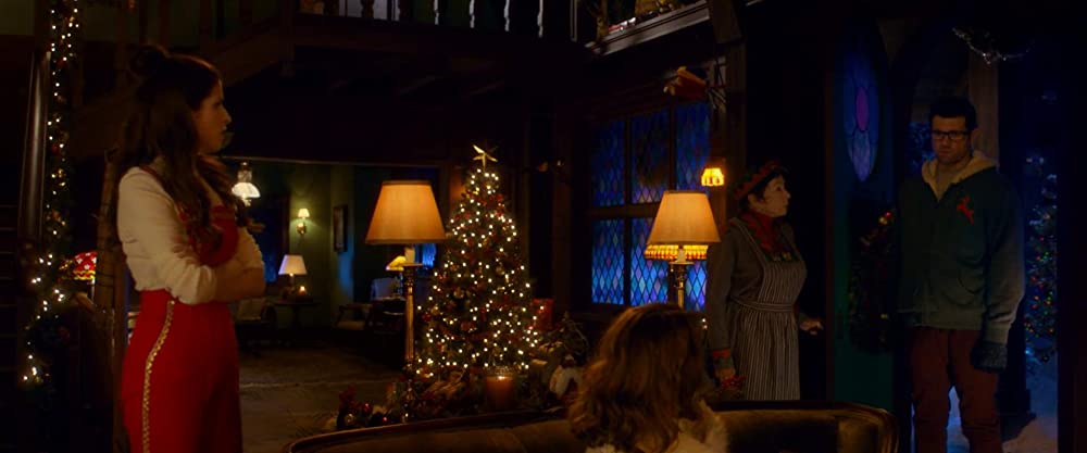 「ノエル」シャーリー・マクレーン & アナ・ケンドリック & ビリー・アイクナーの画像