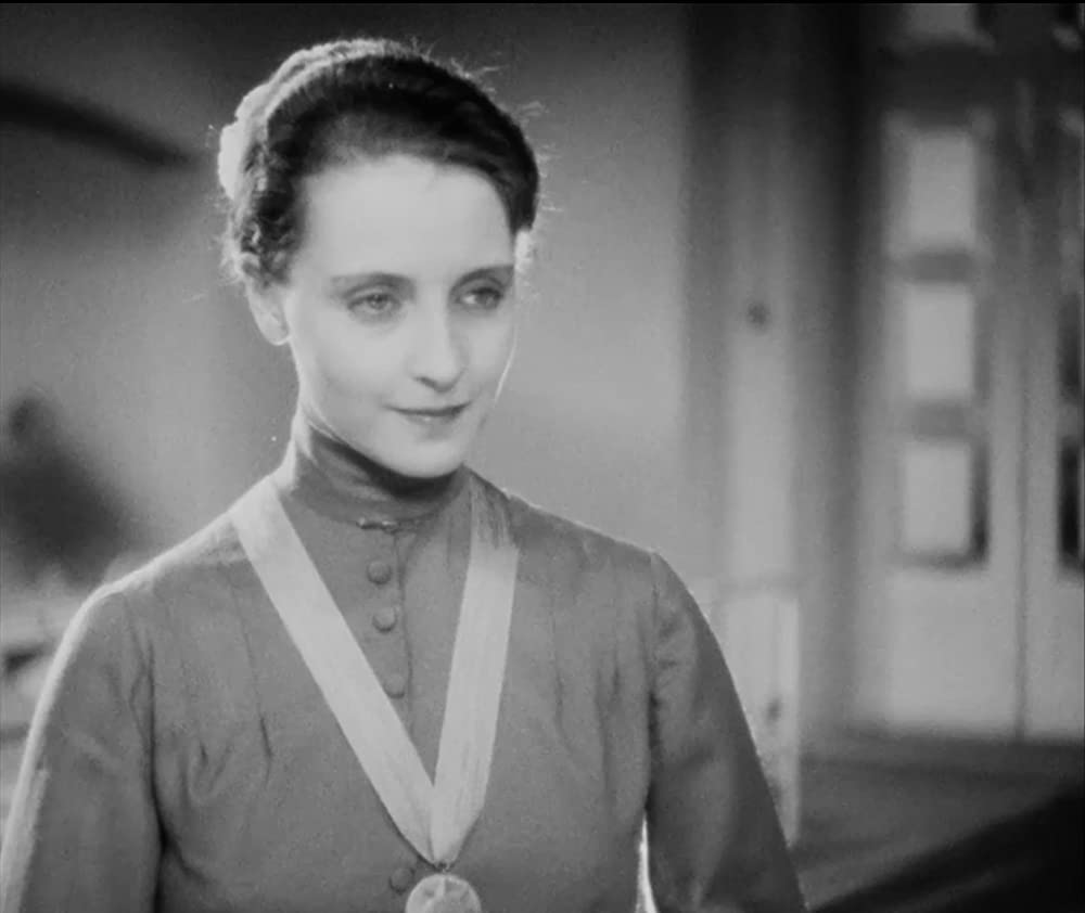 制服の処女の画像