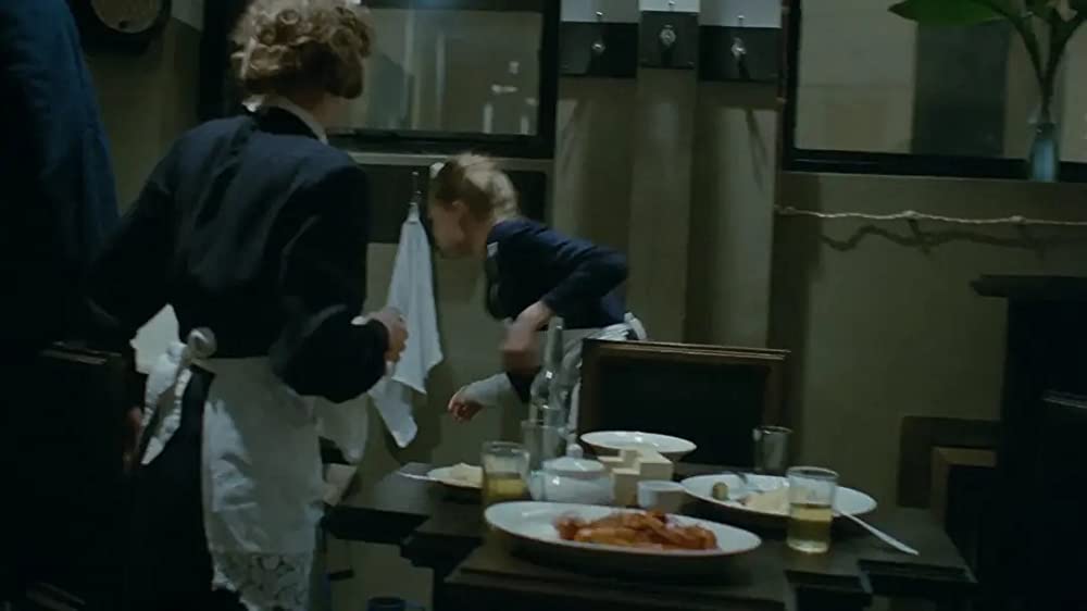 DAU. ナターシャの画像