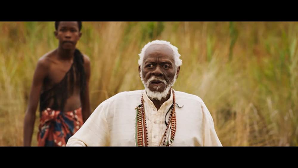 ミアとホワイトライオン 奇跡の1300⽇の画像