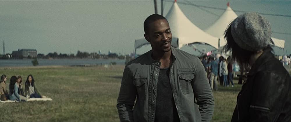 「シンクロニック」アンソニー・マッキーの画像