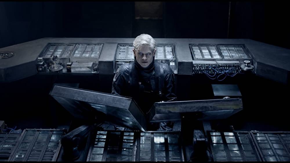 EXO <エクソ:地球外侵略者>の画像