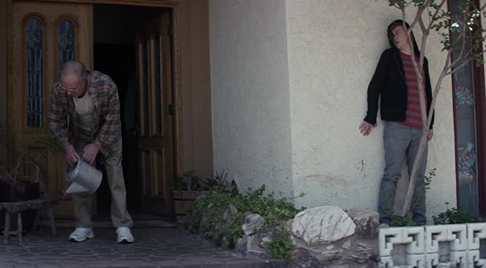 「グッド・ネイバー」ジェームズ・カーン & ローガン・ミラーの画像