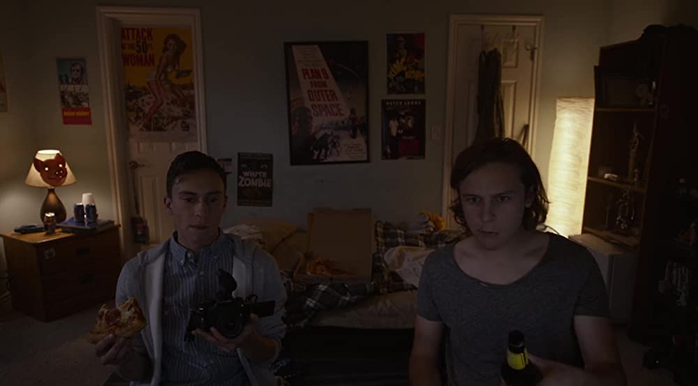 「グッド・ネイバー」キーア・ギルクリスト & ローガン・ミラーの画像