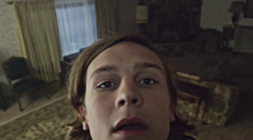 「グッド・ネイバー」ローガン・ミラーの画像