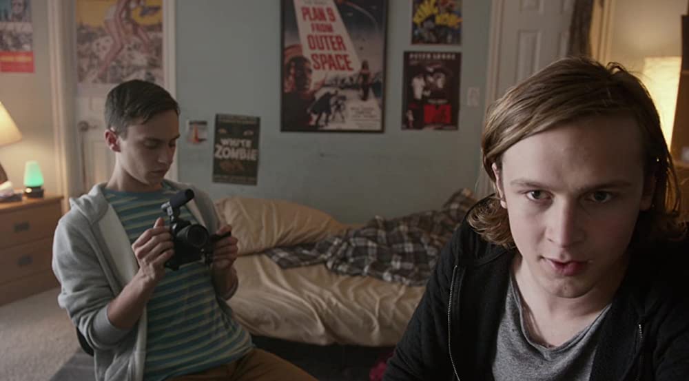 「グッド・ネイバー」キーア・ギルクリスト & ローガン・ミラーの画像