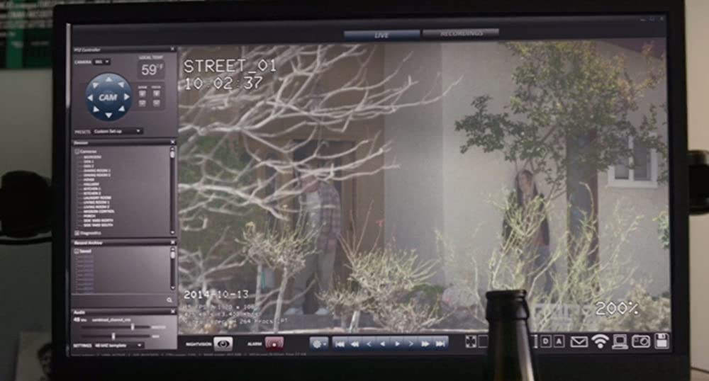 「グッド・ネイバー」ジェームズ・カーン & ローガン・ミラーの画像