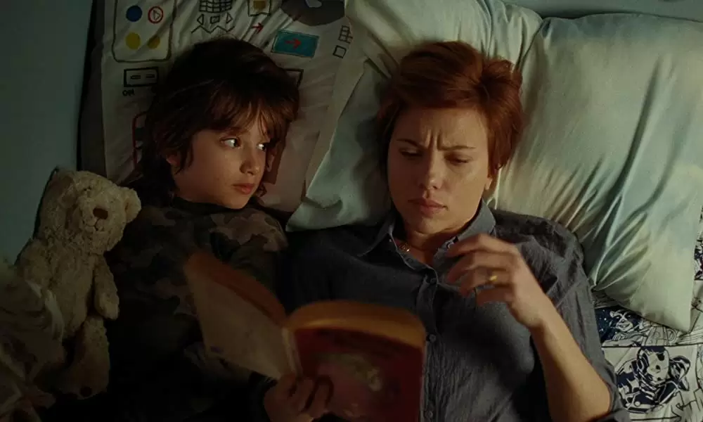 「マリッジ・ストーリー」スカーレット・ヨハンソン & アジー・ロバートソンの画像