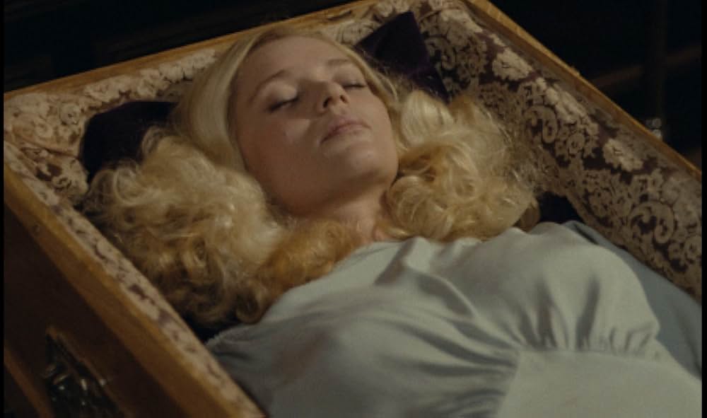 緑色の部屋の画像