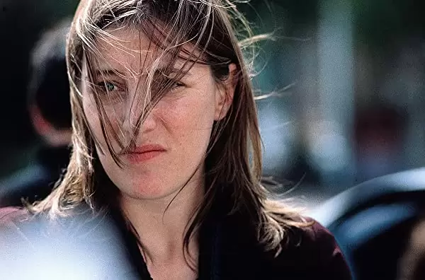 「愛する者よ、列車に乗れ」バレリア・ブルーニ・テデスキの画像