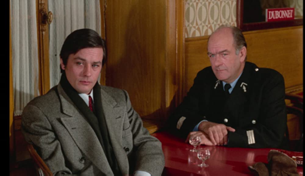 燃えつきた納屋の画像