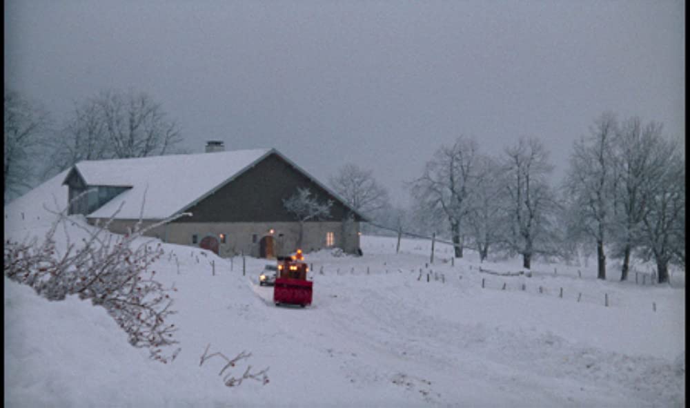 燃えつきた納屋の画像