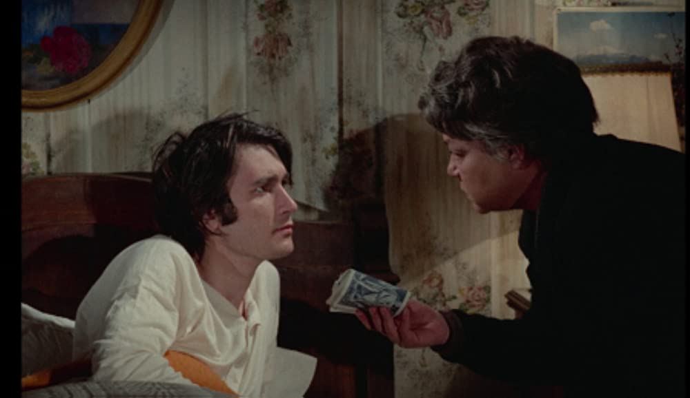 燃えつきた納屋の画像