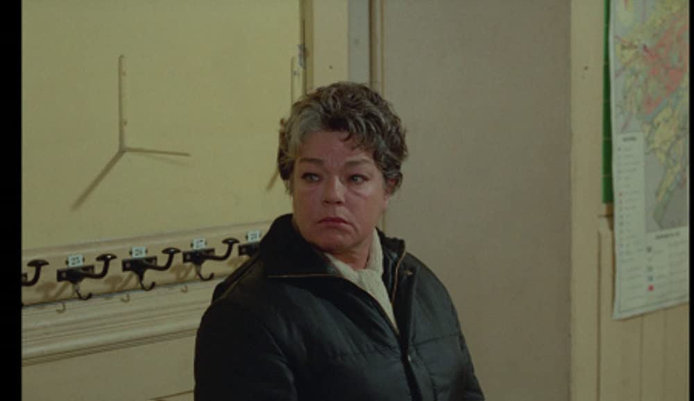 燃えつきた納屋の画像