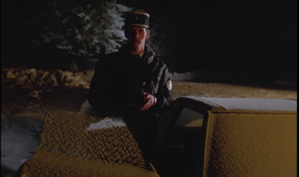 燃えつきた納屋の画像