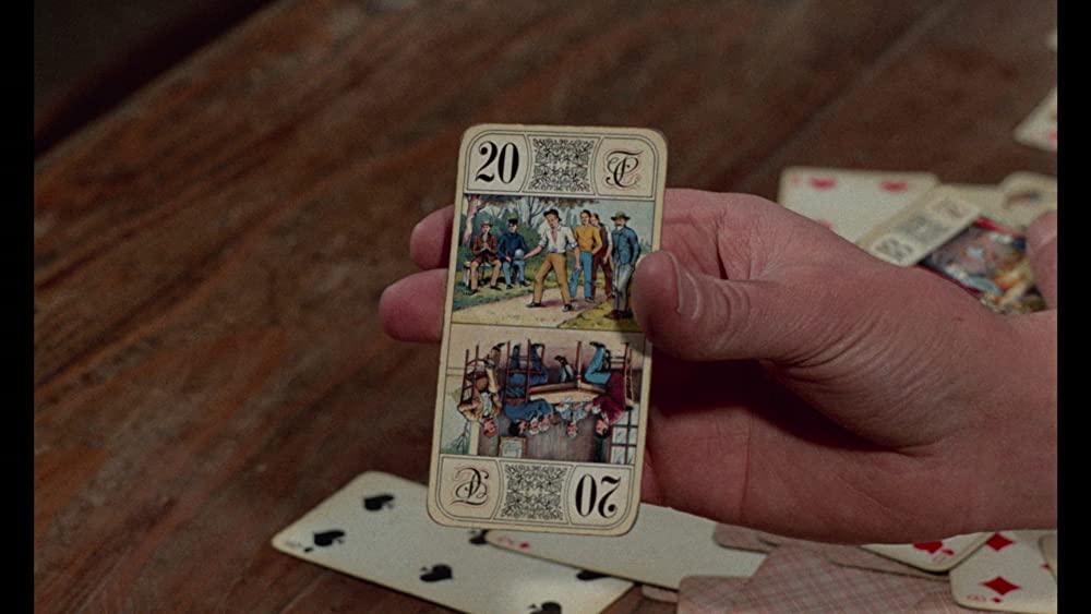 燃えつきた納屋の画像