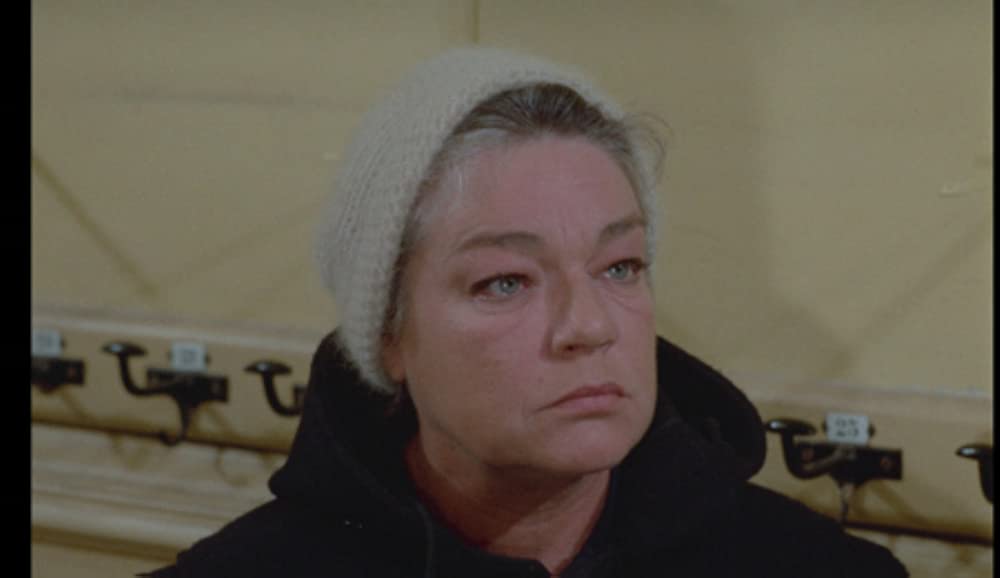 燃えつきた納屋の画像