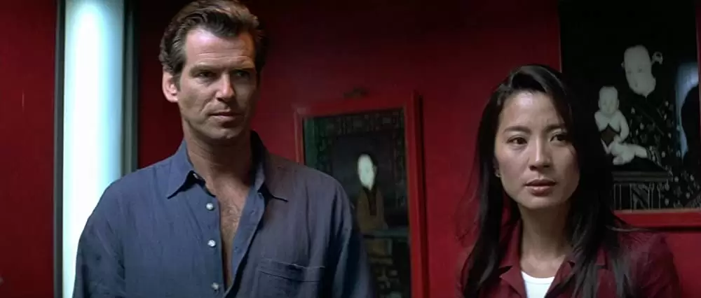 007／トゥモロー・ネバー・ダイの画像