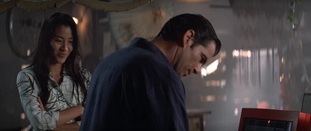 007／トゥモロー・ネバー・ダイの画像