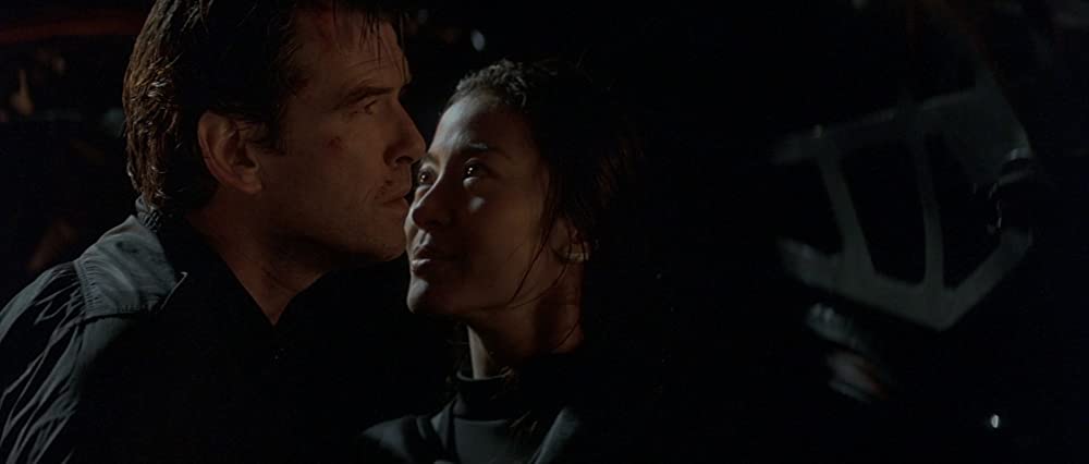 007／トゥモロー・ネバー・ダイの画像