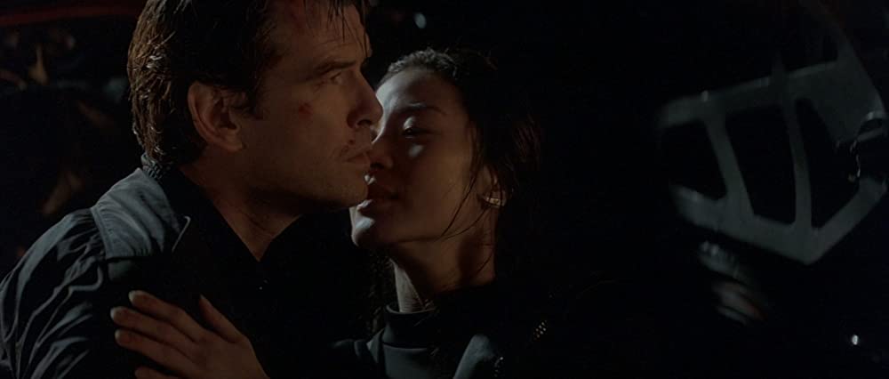 007／トゥモロー・ネバー・ダイの画像