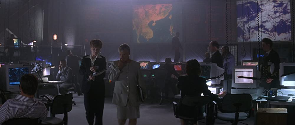 007／トゥモロー・ネバー・ダイの画像