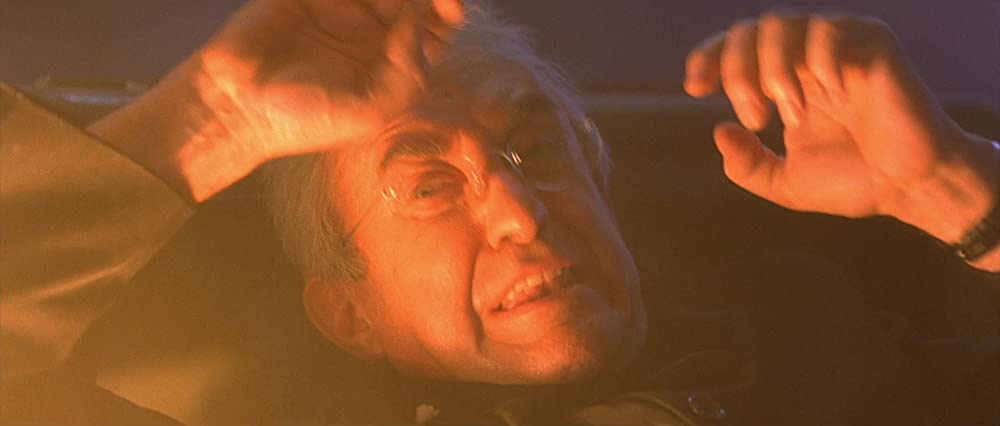 007／トゥモロー・ネバー・ダイの画像