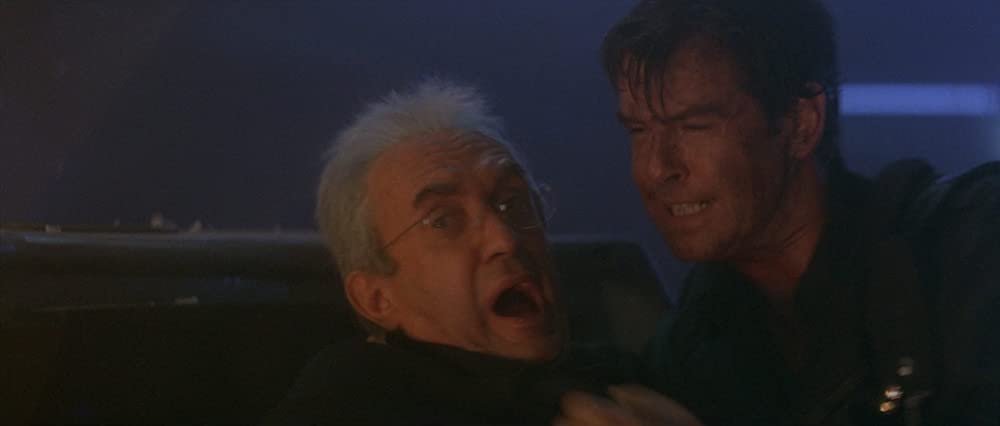 007／トゥモロー・ネバー・ダイの画像