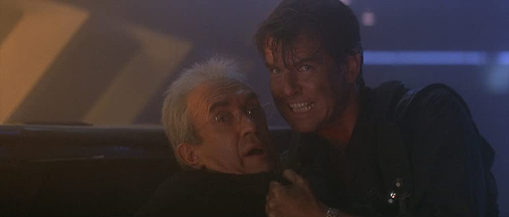 007／トゥモロー・ネバー・ダイの画像