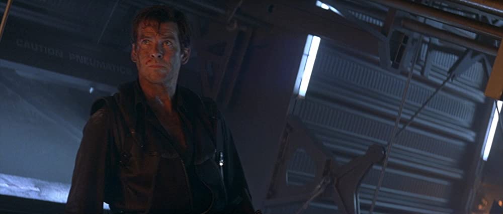 007／トゥモロー・ネバー・ダイの画像