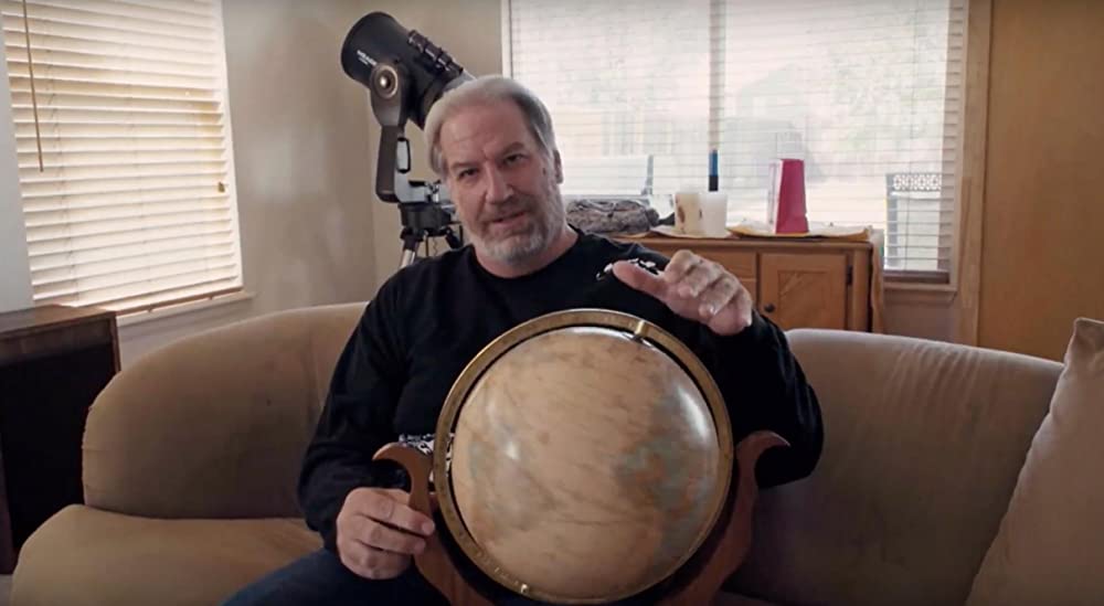 ビハインド・ザ・カーブ －地球平面説－の画像