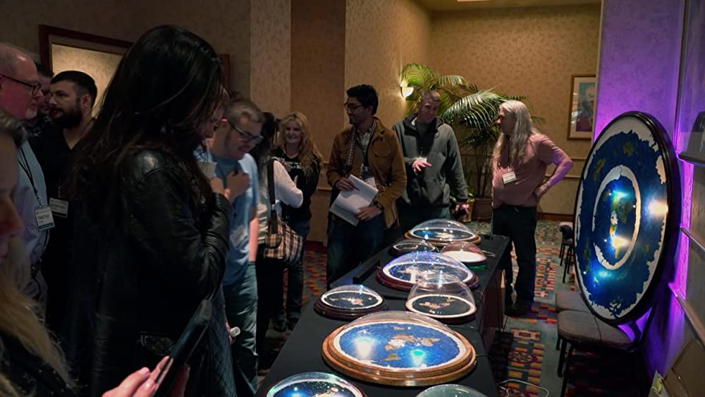 ビハインド・ザ・カーブ －地球平面説－の画像