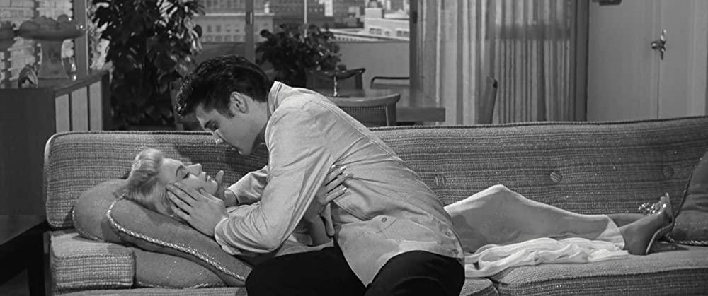 「監獄ロック」エルビス・プレスリー & ジェニファー・ホールデンの画像