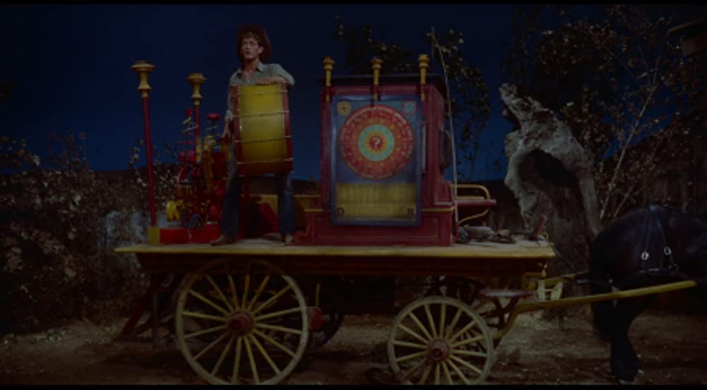 雨を降らす男の画像