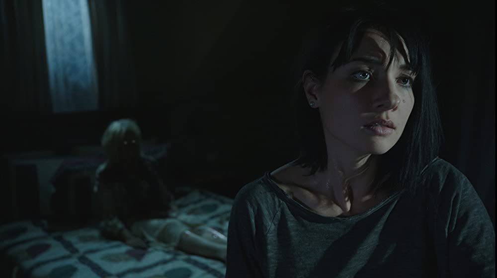 「ゾンビーバー」コートニー・パームの画像