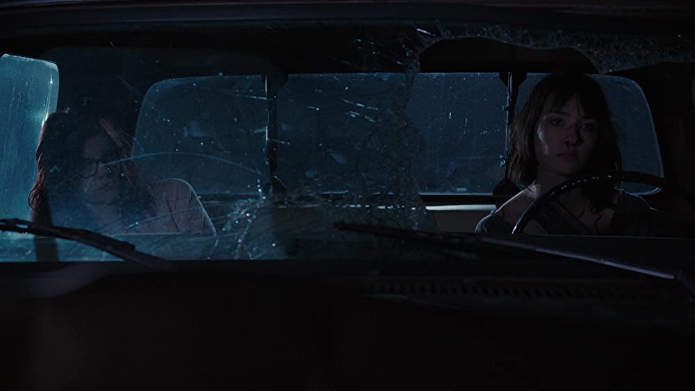 「ゾンビーバー」レイチェル・メルビン & コートニー・パームの画像