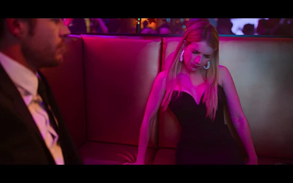 「ホリデーオンリー: とりあえずボッチ回避法?」エマ・ロバーツ & ルーク・ブレイシーの画像