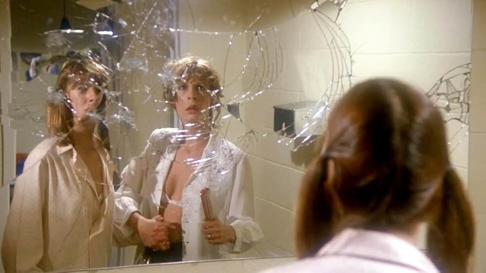 プロムナイトの画像