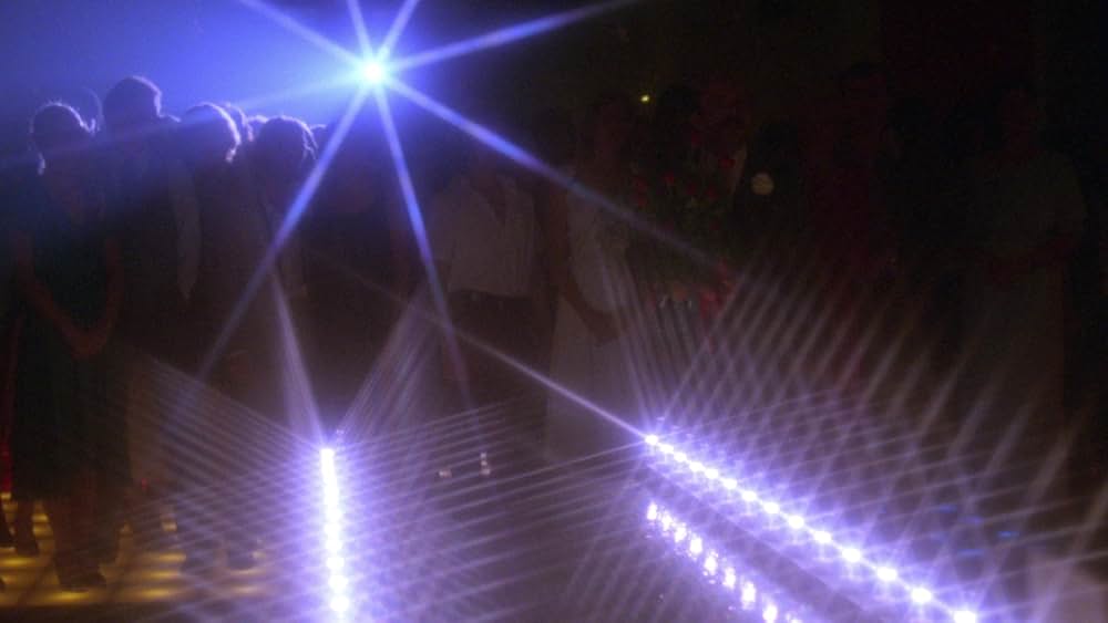 プロムナイトの画像