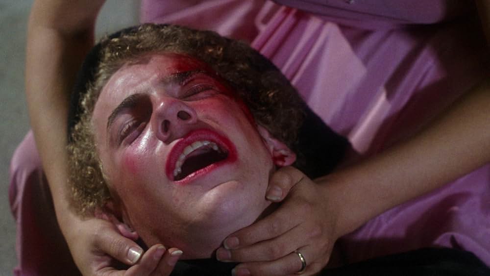 プロムナイトの画像