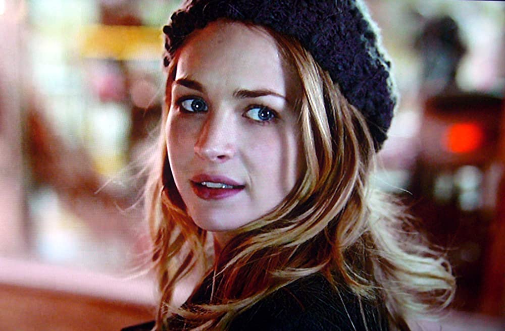 「アスク・ミー・エニシング 彼女の告白」ブリット・ロバートソンの画像