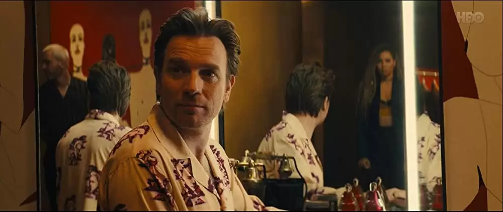 「ハーレイ・クインの華麗なる覚醒 BIRDS OF PREY」ユアン・マクレガー & クリス・メッシーナ & ジャーニー・スモレット＝ベルの画像