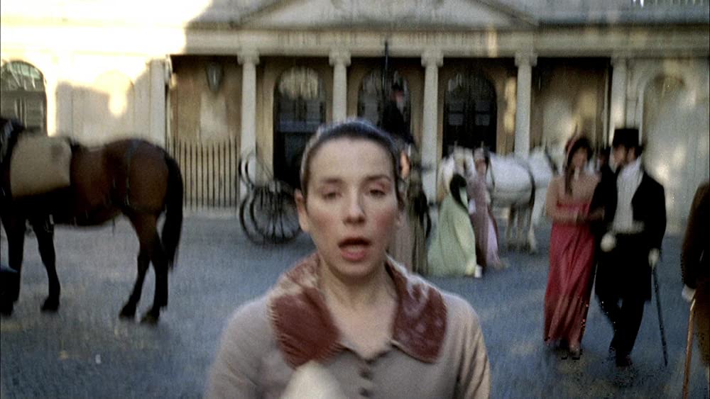 「説きふせられて」サリー・ホーキンスの画像