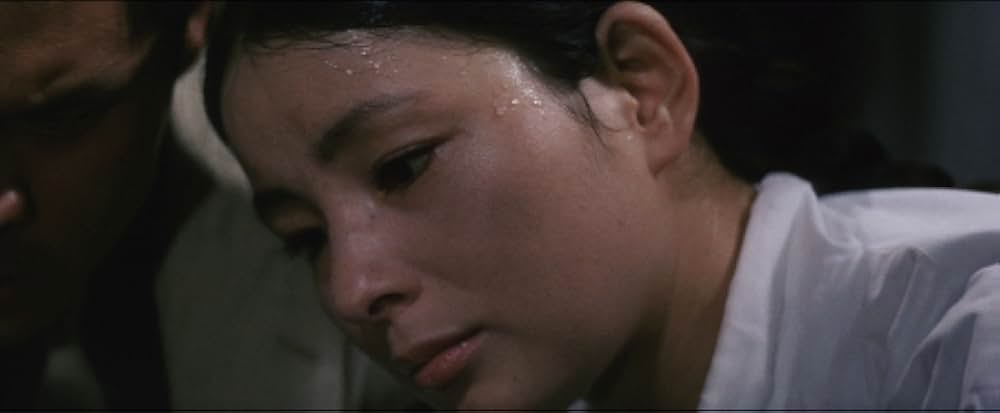 男の顔は履歴書の画像