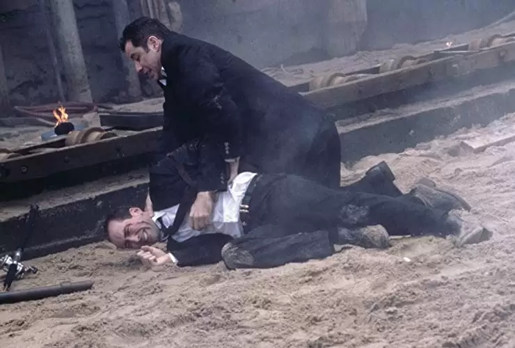 フェイス／オフの画像