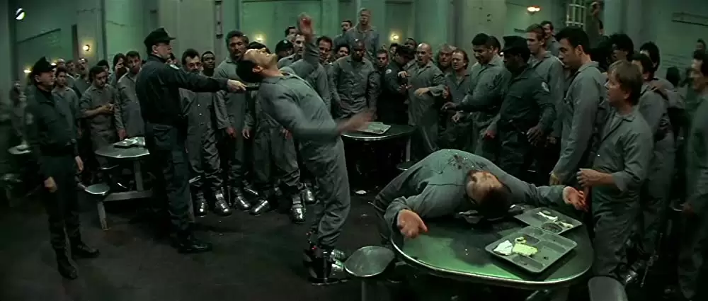 フェイス／オフの画像