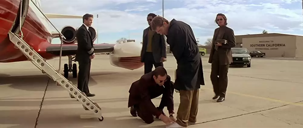 フェイス／オフの画像