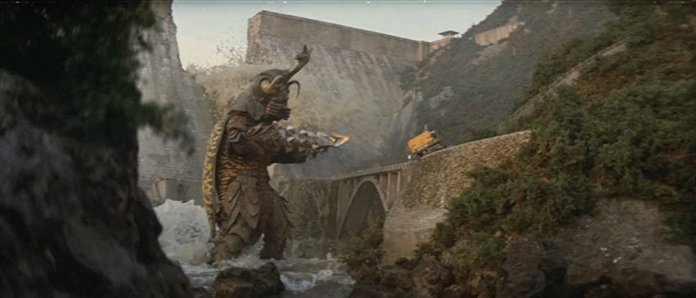 ゴジラ対メガロの画像