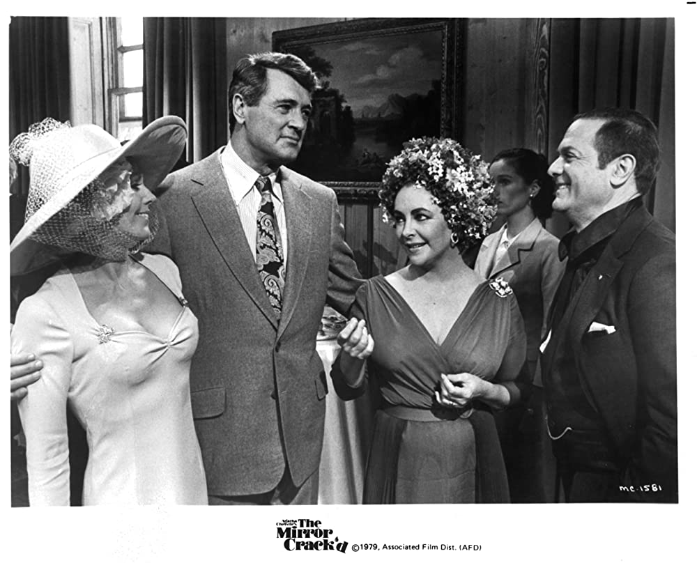 「クリスタル殺人事件」エリザベス・テイラー & トニー・カーティス & ジェラルディン・チャップリン & ロック・ハドソン & キム・ノバクの画像